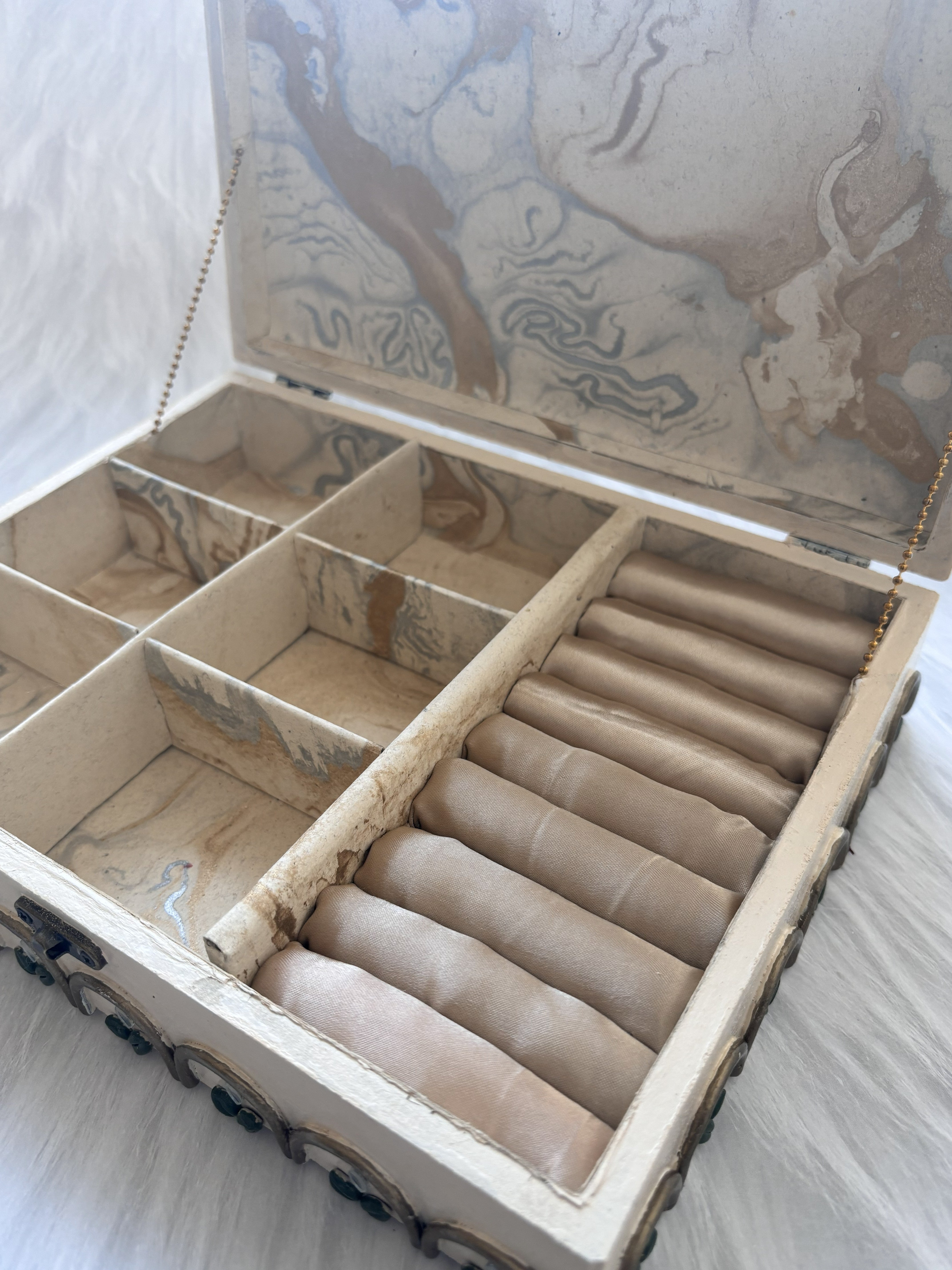 Alankara – jewellery box