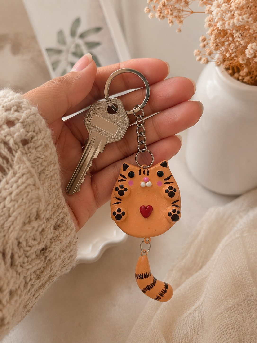 Paws & Love – worry stone Keychain