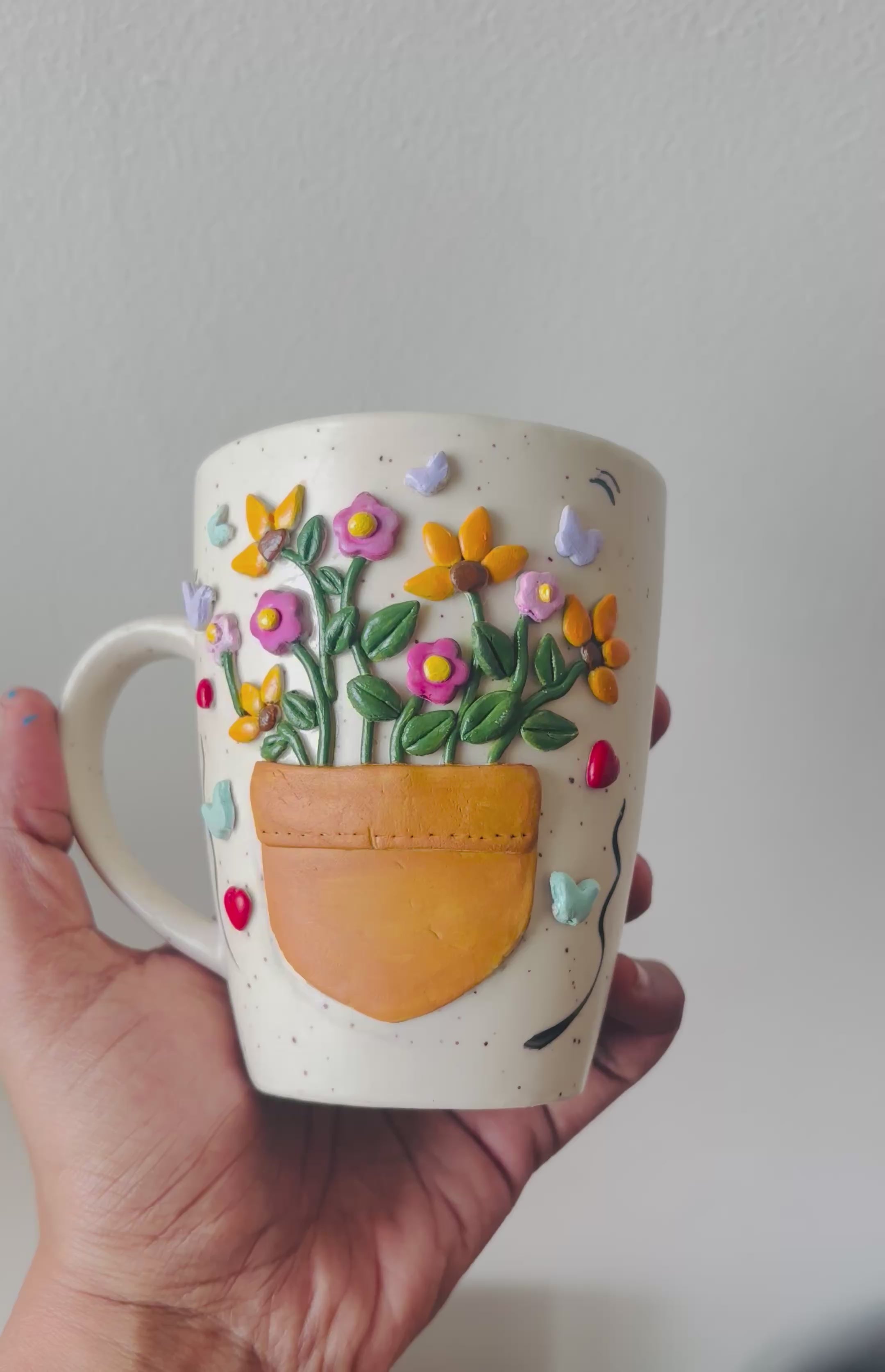 Bloom Pot – mug with handcrafted detailing